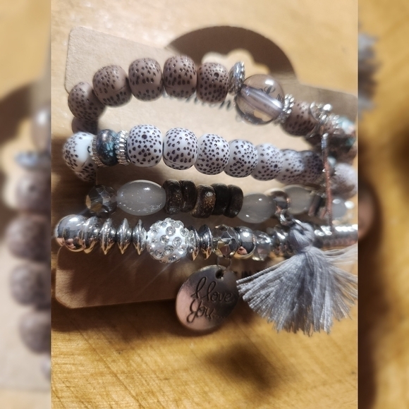 Womens Stackable Bracelets - Picture 3 of 4